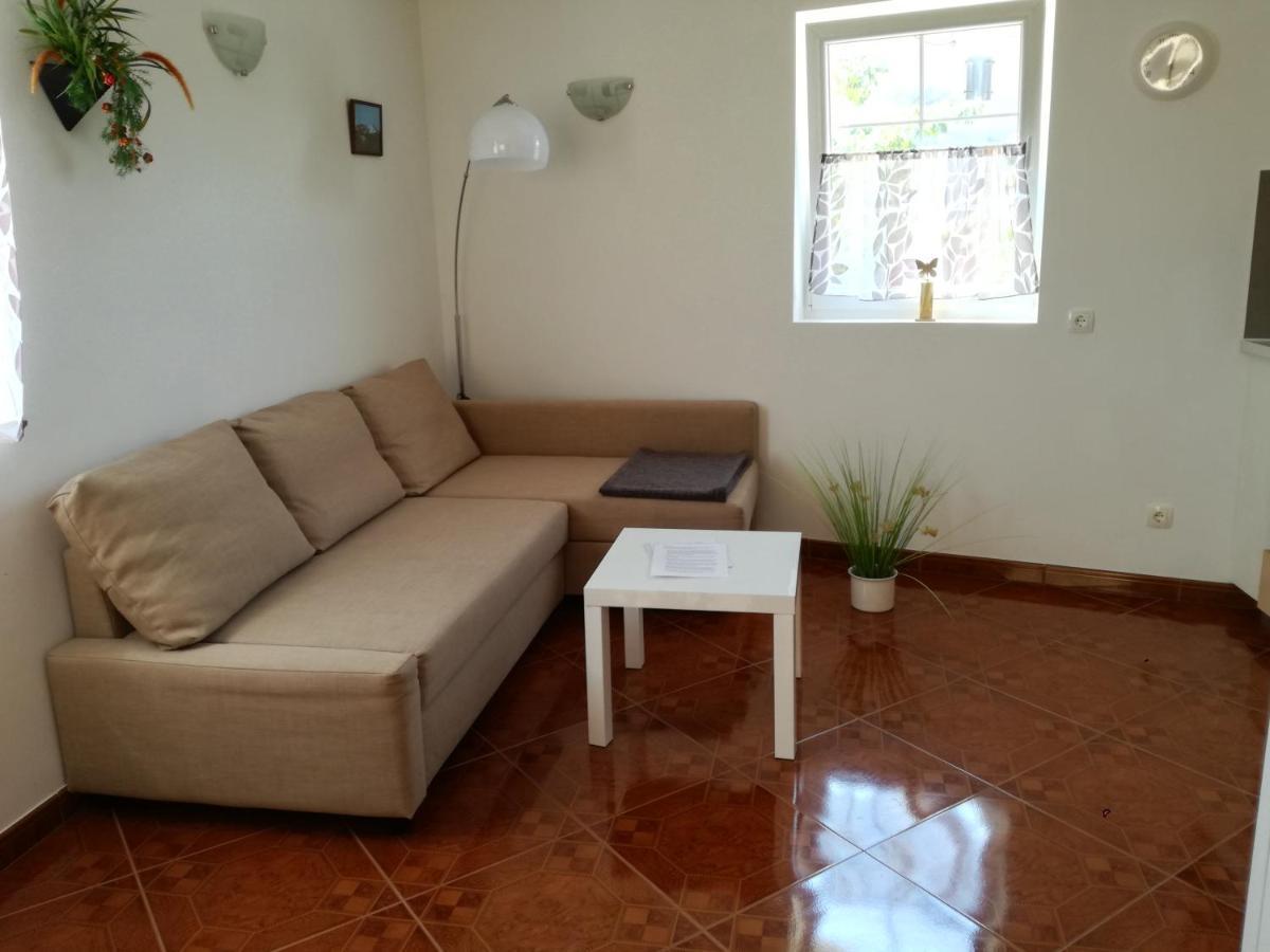Pegla Apartment *