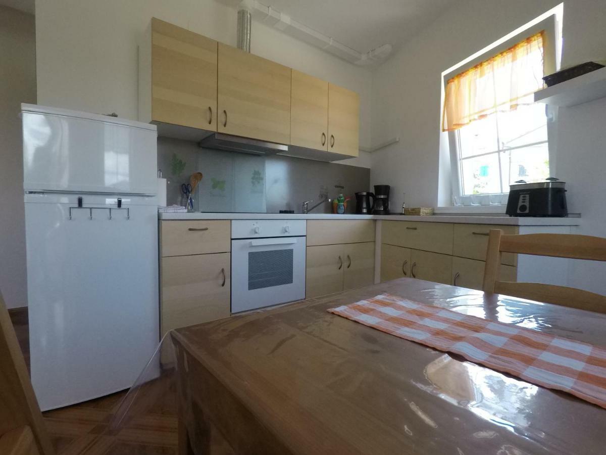 Pegla Apartment Nerezine